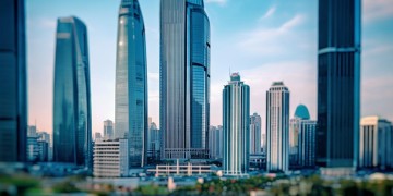 深圳国企物业工资高吗？